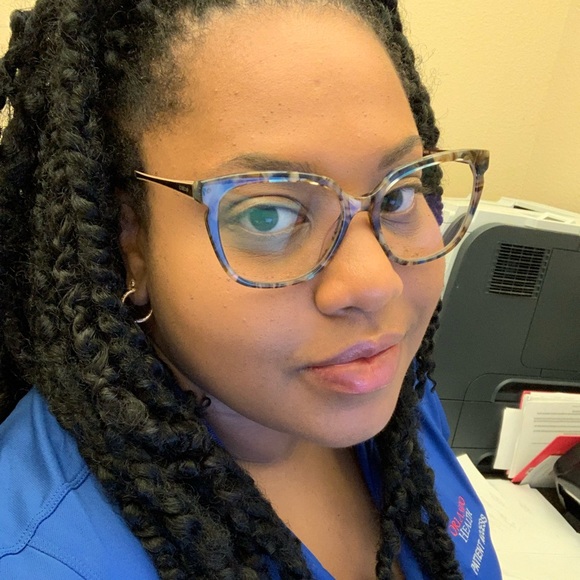 Meet the Posher - Picture 3 of 4